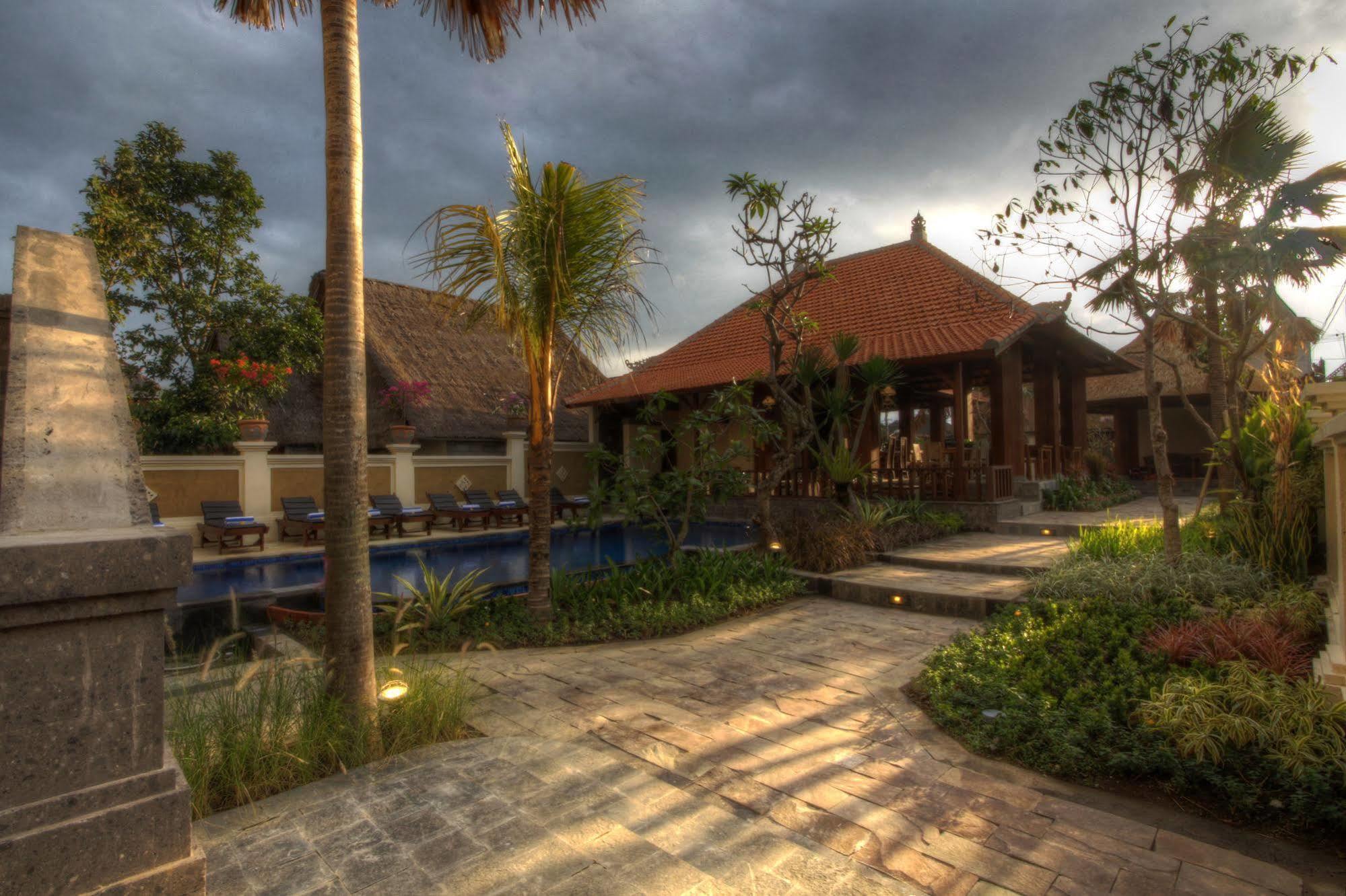 Inata Hotel Monkey Forest Ubud  Exterior photo